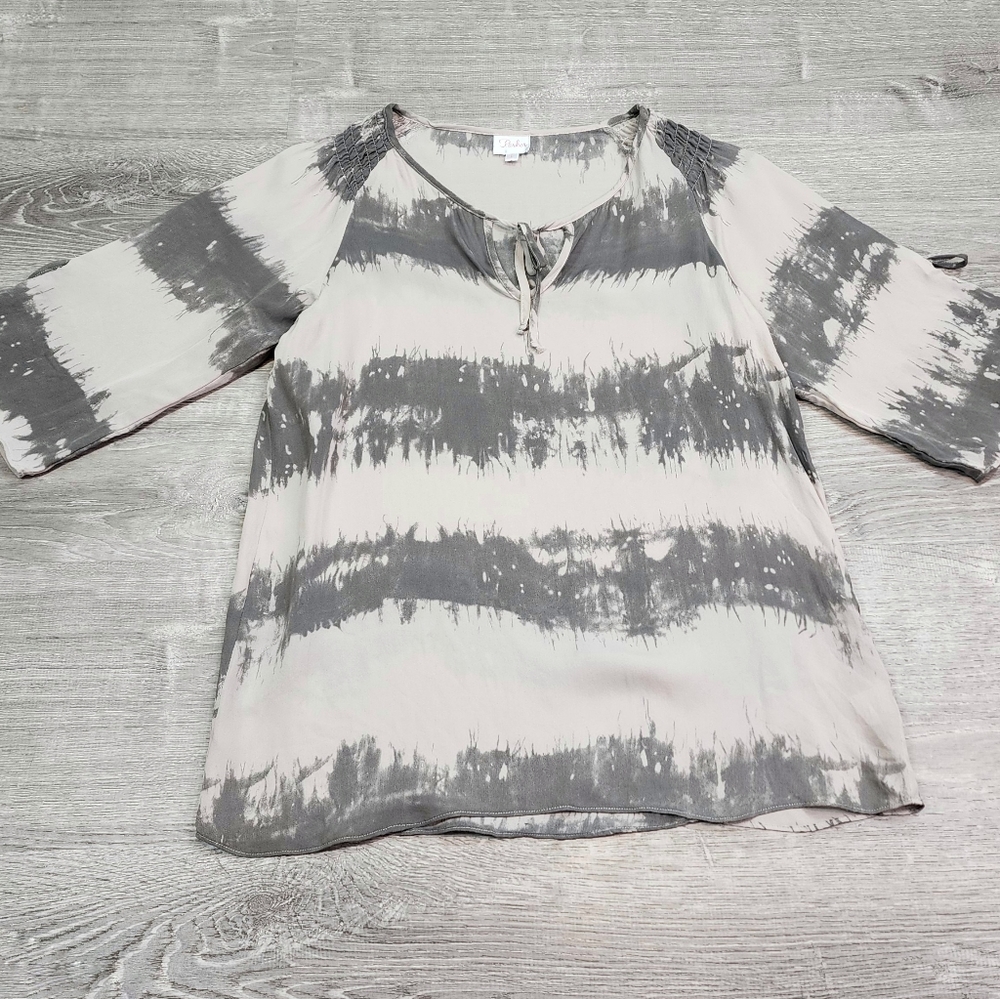 PARKER Silk Beige Green Short Sleeve Top Keyhole Blouse Size Large - Picture 3 of 12